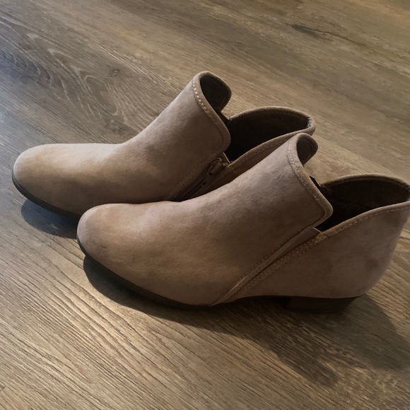 Booties - Picture 1 of 3